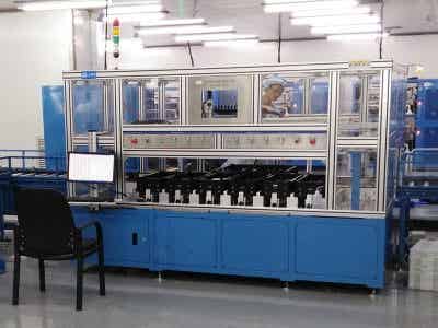 恒翼能 鋰電設備 軟包鋰電池分檔機